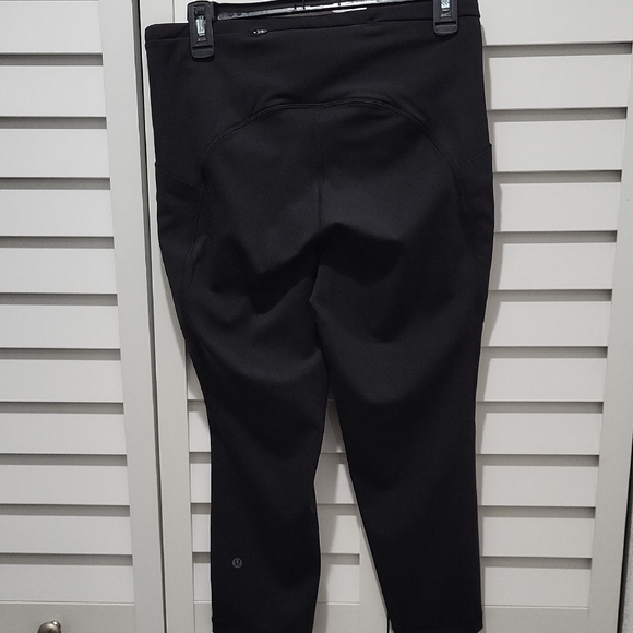 Lululemon Black Swift Speed HR Crop 21" Leggings With Pockets - Picture 5 of 7